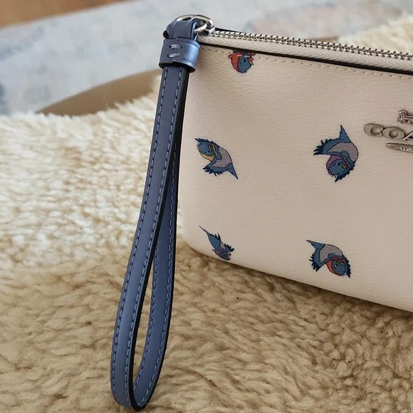 Adorable Disney X Coach Limited Edition Cinderella Blue Bird